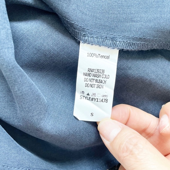 Anthropologie Off shoulder Blouse - Picture 6 of 11